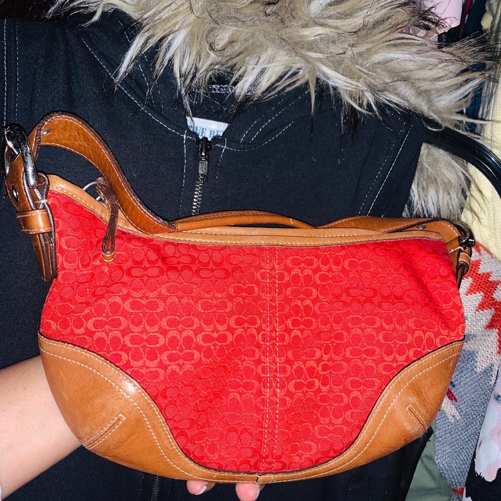 Authentic coach shoulder bag